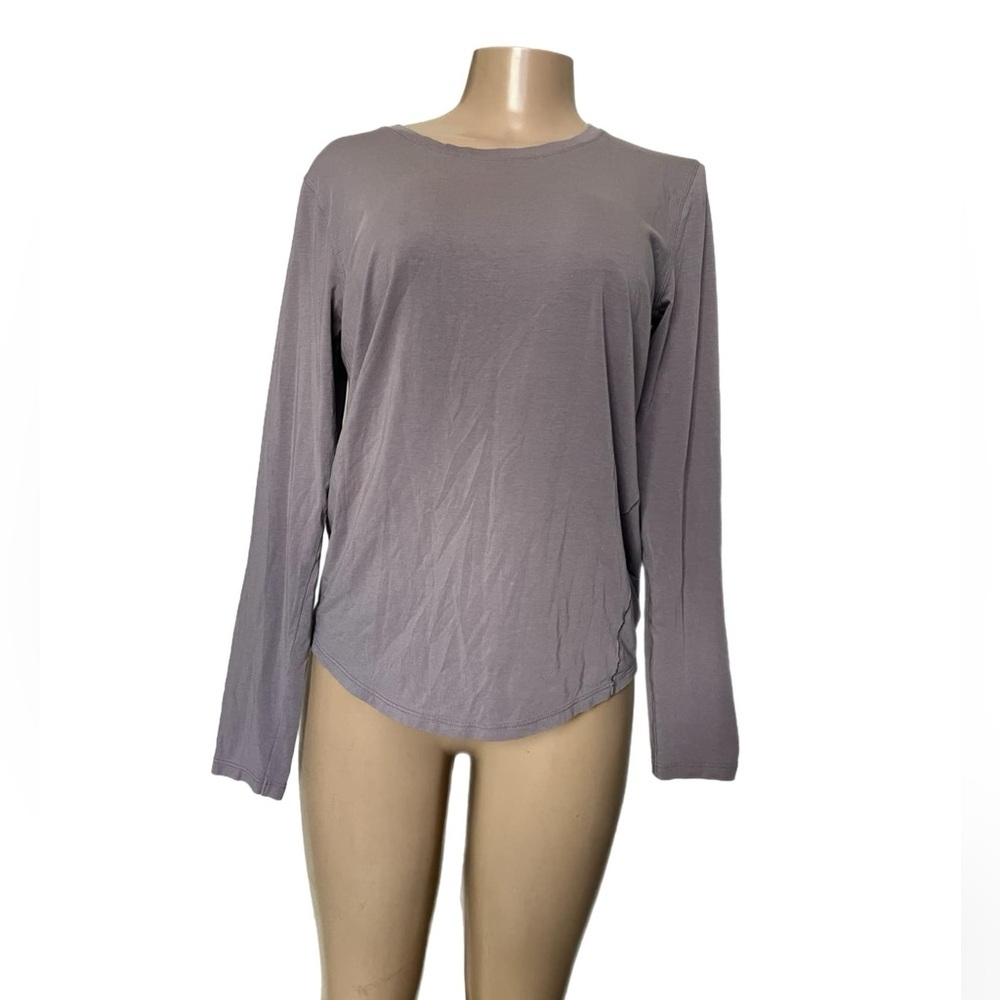 Lululemon athletica Long Sleeve - Picture 1 of 4